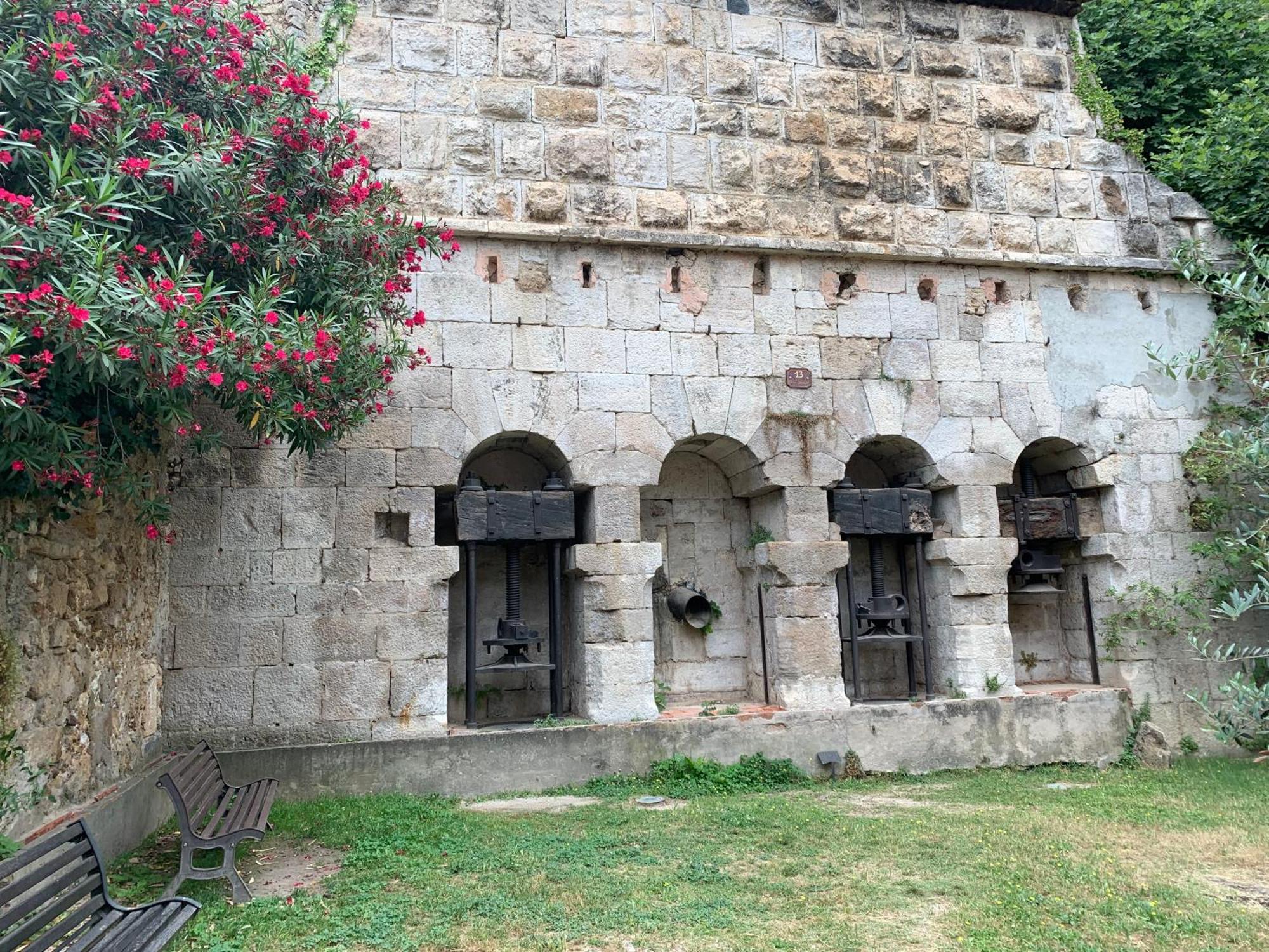 Tivoli En Provence Villa โคทินยัค ภายนอก รูปภาพ